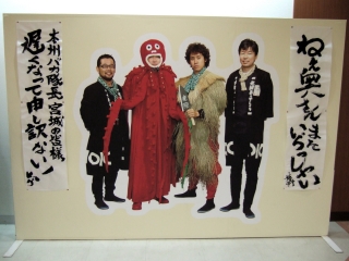 ��������