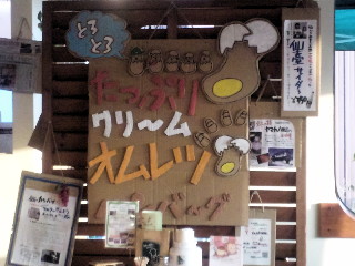 ���i����